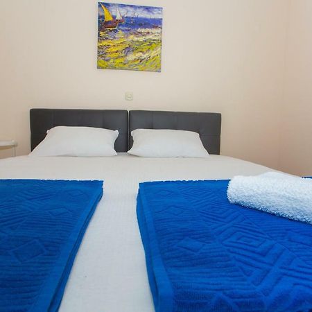 Apartman Slave Apartment Makarska Bagian luar foto