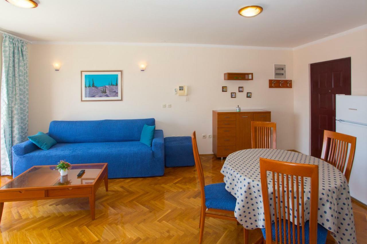 Apartman Slave Apartment Makarska Bagian luar foto